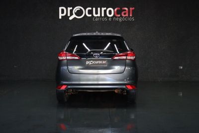 TOYOTA Yaris Hatch XL Plus Connect 1.5 16v 2022 - miniatura 6