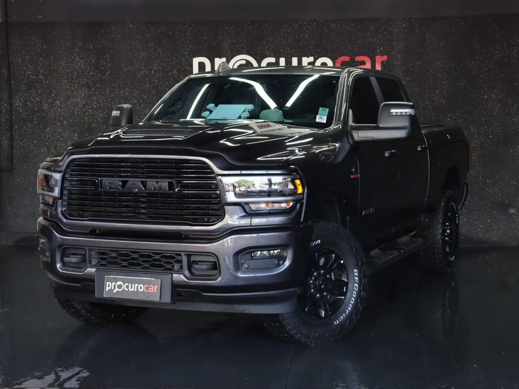 RAM 2500 Laramie Night Edition 6.7TDi 24v 4X4 C.D. 2024 - miniatura 5
