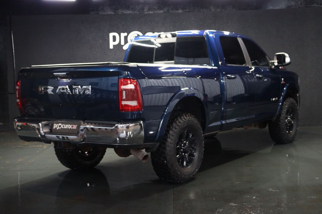 RAM 3500 Laramie 6.7TDi 24v 4X4 C.D. 2022 - miniatura 2