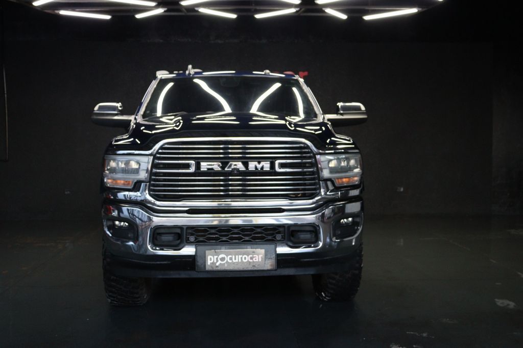 RAM 3500 Laramie 6.7TDi 24v 4X4 C.D. 2022 - miniatura 4