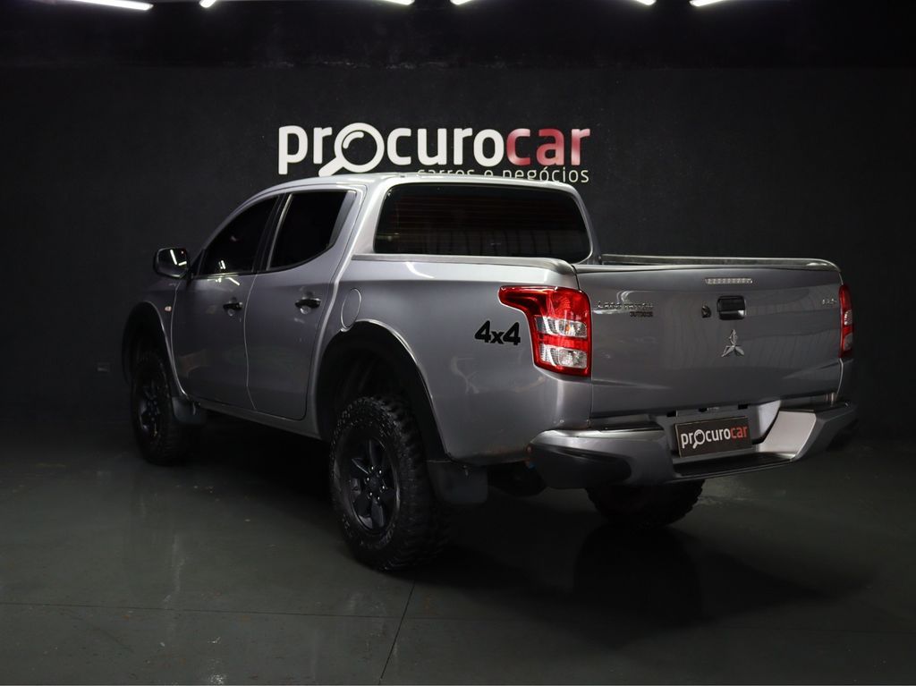 MITSUBISHI L200 Triton Sport GLS Outdoor 2.4TDi 16v 4X4 C.D. 2021 - miniatura 6