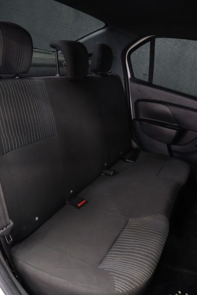 RENAULT Logan Life 1.0 12v 2023 - miniatura 9