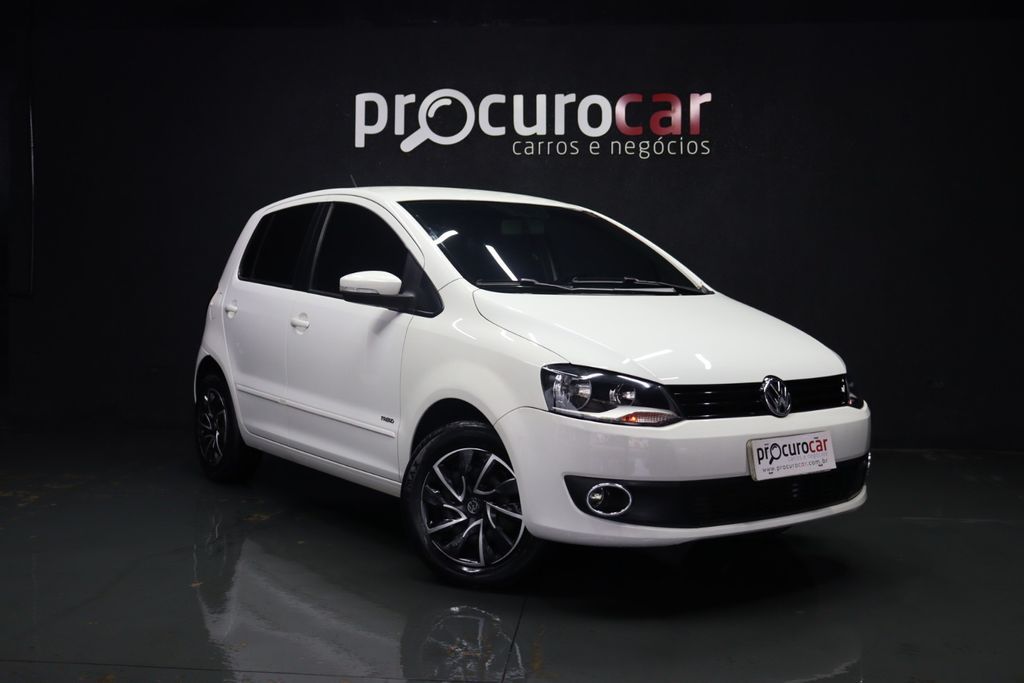 Vista principal de VOLKSWAGEN Fox 1.0 4p. 2013