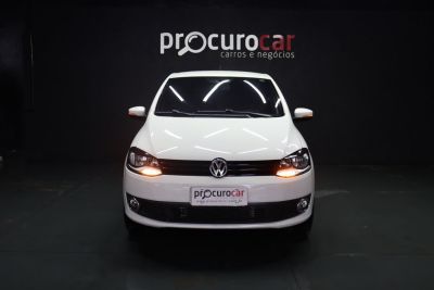 VOLKSWAGEN Fox 1.0 4p. 2013 - miniatura 5