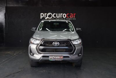 TOYOTA Hilux SR D4-D 2.8TDi 16v 4X4 C.D. 2023 - miniatura 3