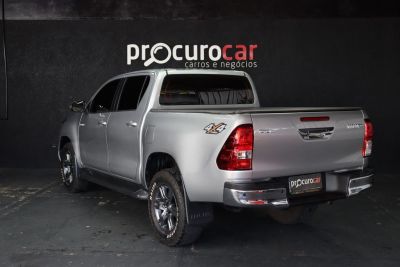 TOYOTA Hilux SR D4-D 2.8TDi 16v 4X4 C.D. 2023 - miniatura 6