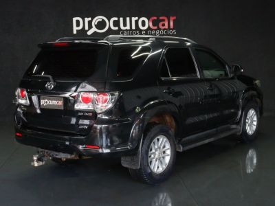 TOYOTA Hilux SW4 SRV D4-D 3.0TDi 16v 4x4 2013 - miniatura 4