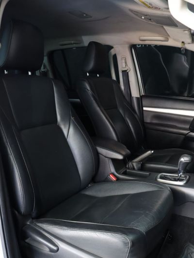 TOYOTA Hilux SRX D4-D 2.8TDi 16v 4X4 C.D. 2016 - miniatura 14
