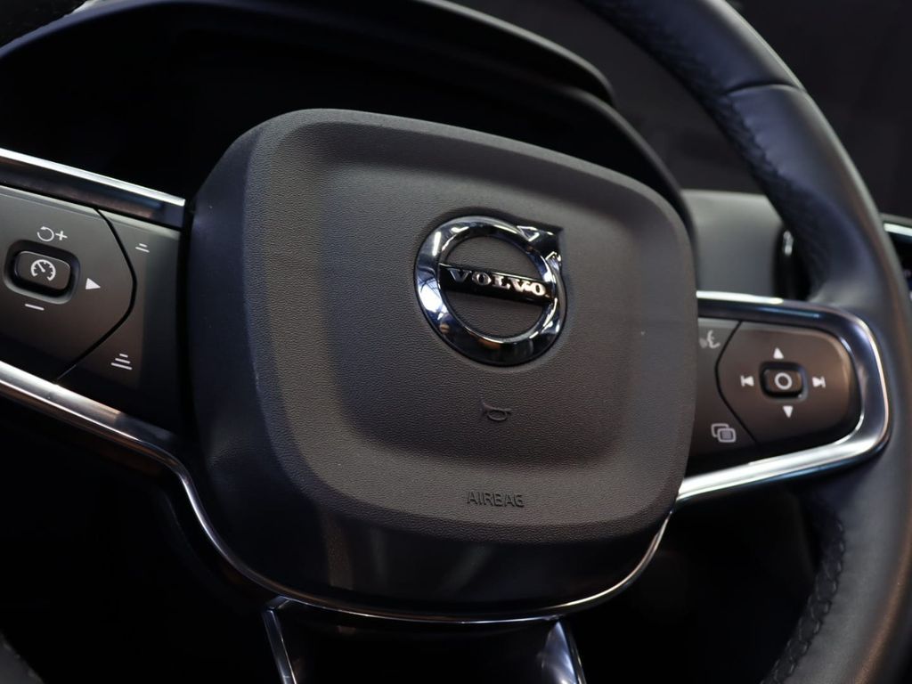 VOLVO C40 Twin Ultimate AWD 2024 - miniatura 10