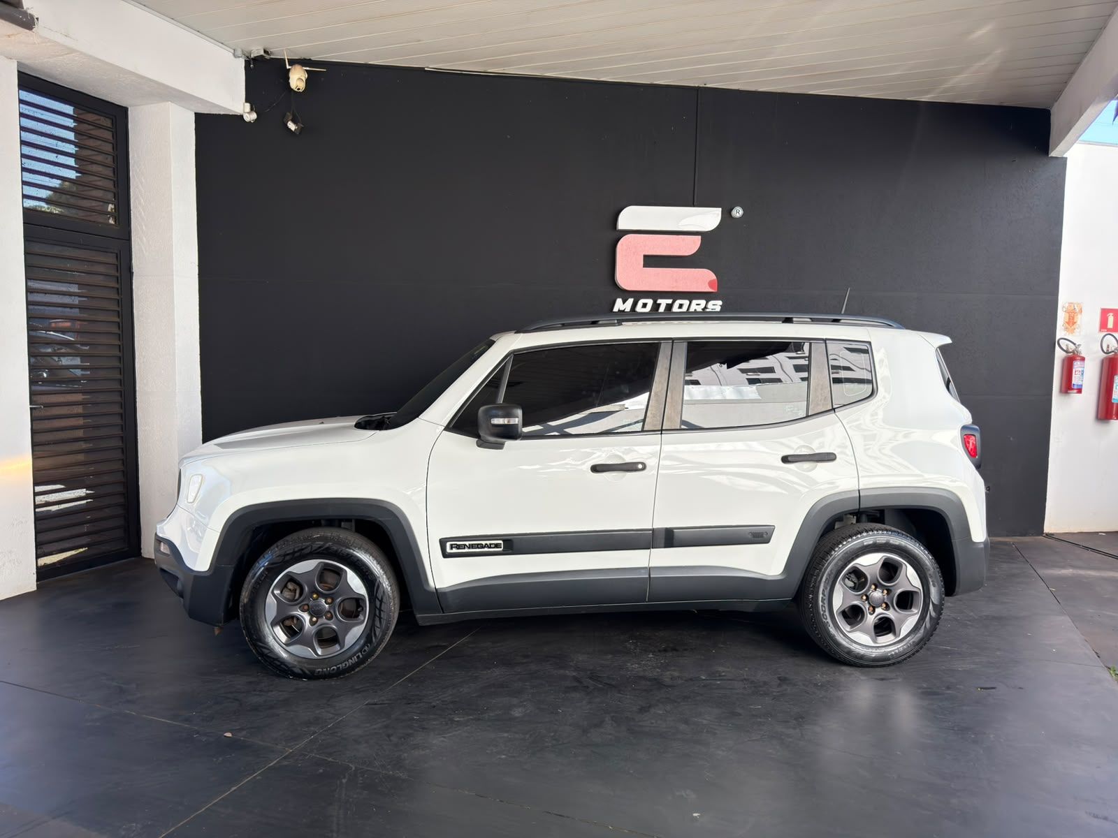 JEEP Renegade 1.8 16v 2019 - miniatura 3