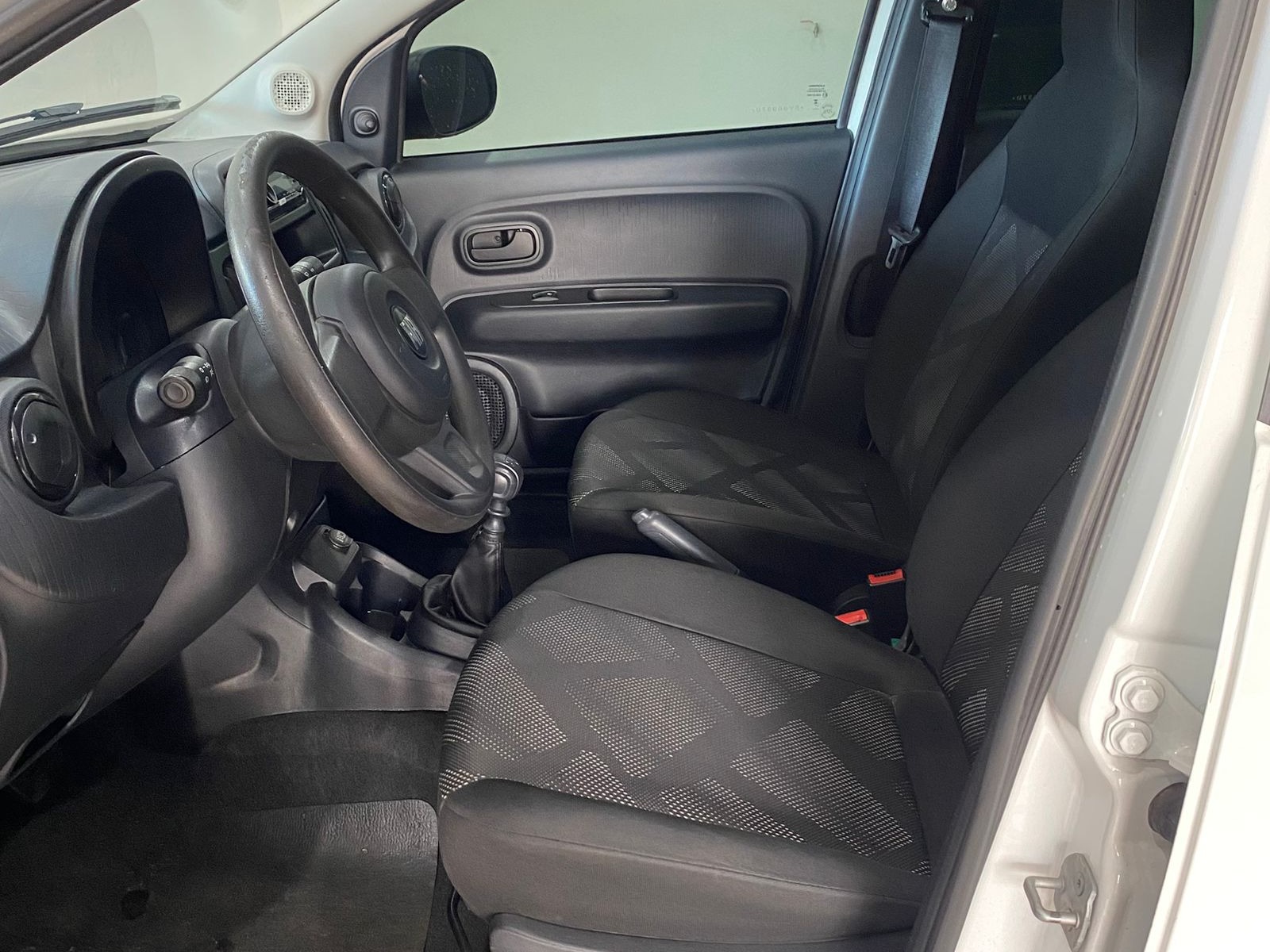 FIAT Mobi Like 1.0 2025 - miniatura 7