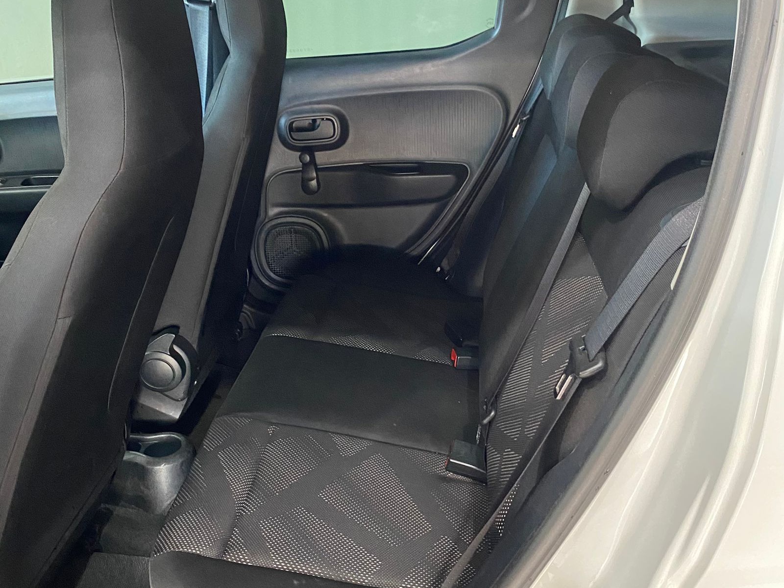 FIAT Mobi Like 1.0 2025 - miniatura 10