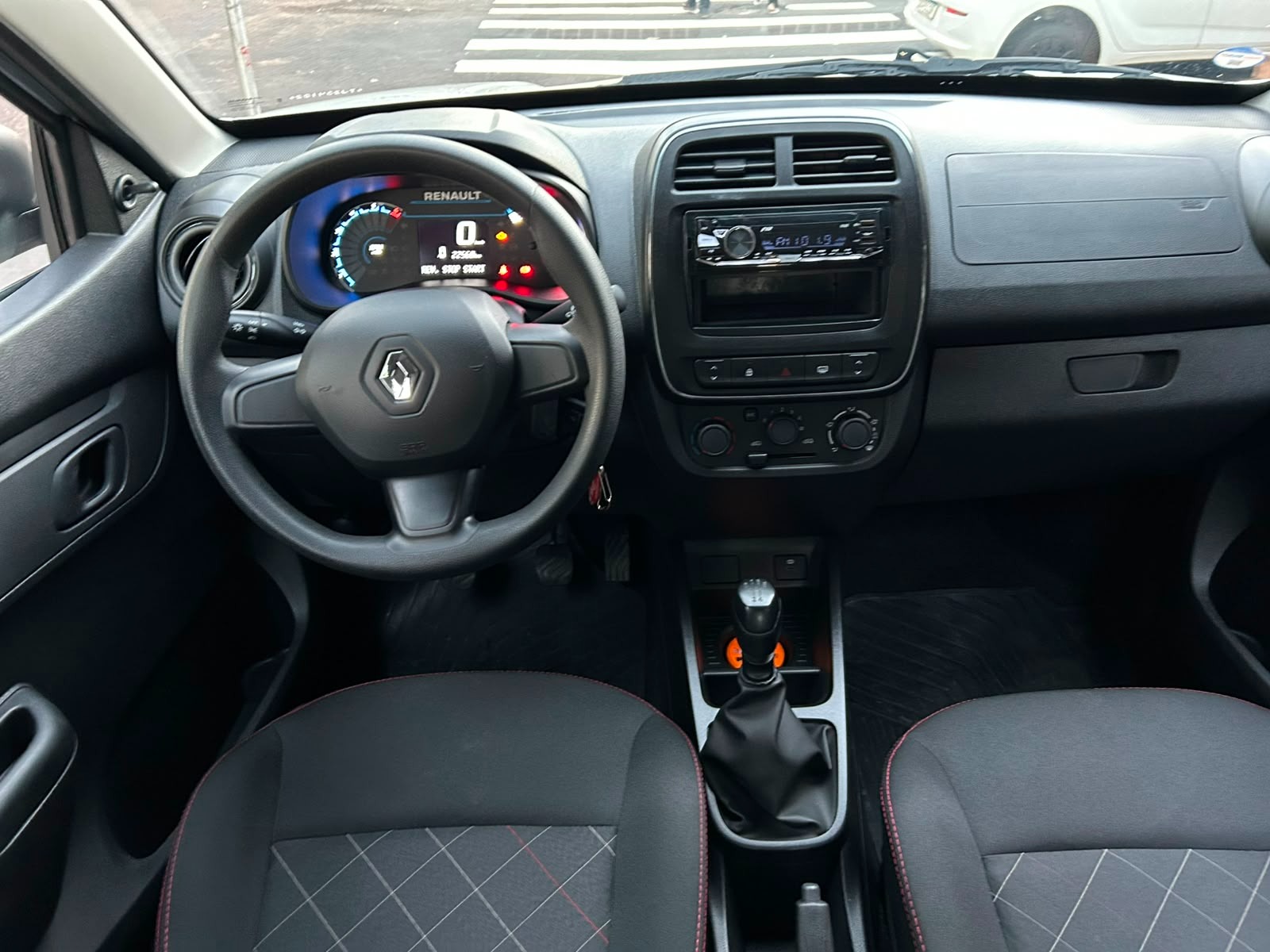 RENAULT Kwid Zen 1.0 12v 2026 - miniatura 11