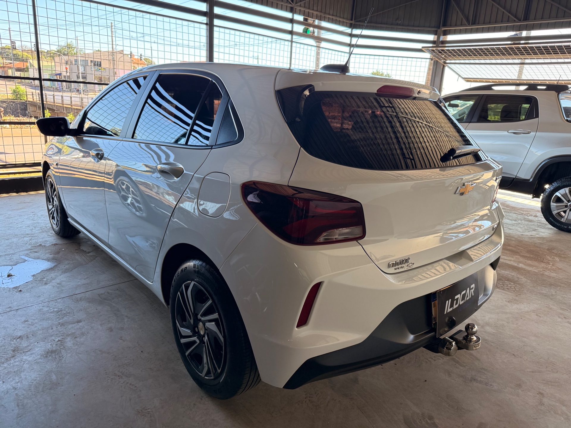 CHEVROLET Onix 1.0T 12v 2024 - miniatura 6