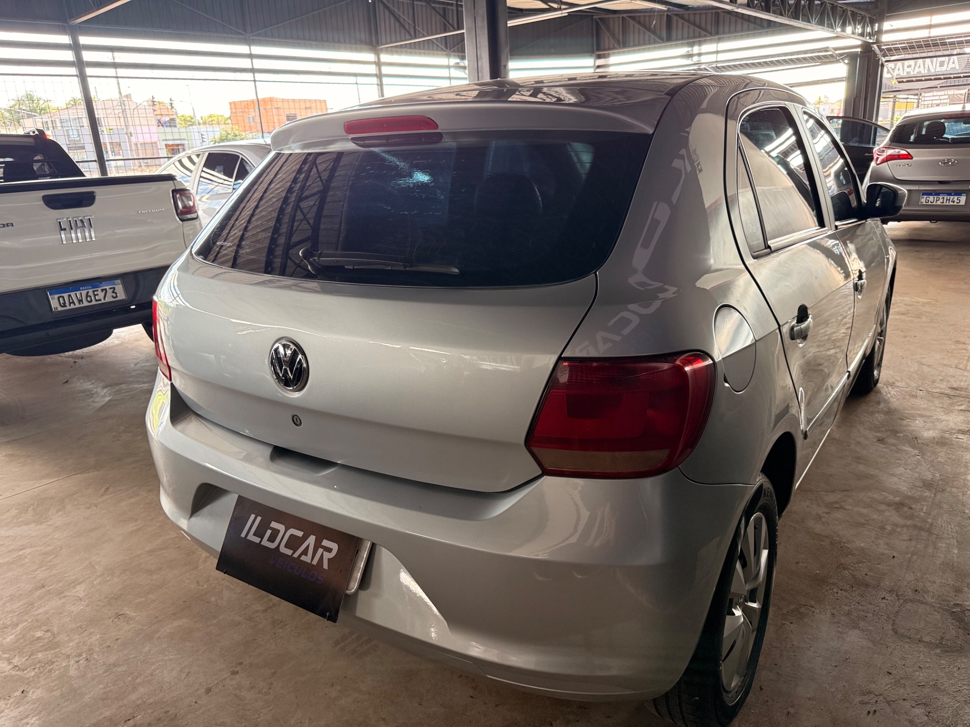 VOLKSWAGEN Gol 1.0 4p. 2013 - miniatura 6