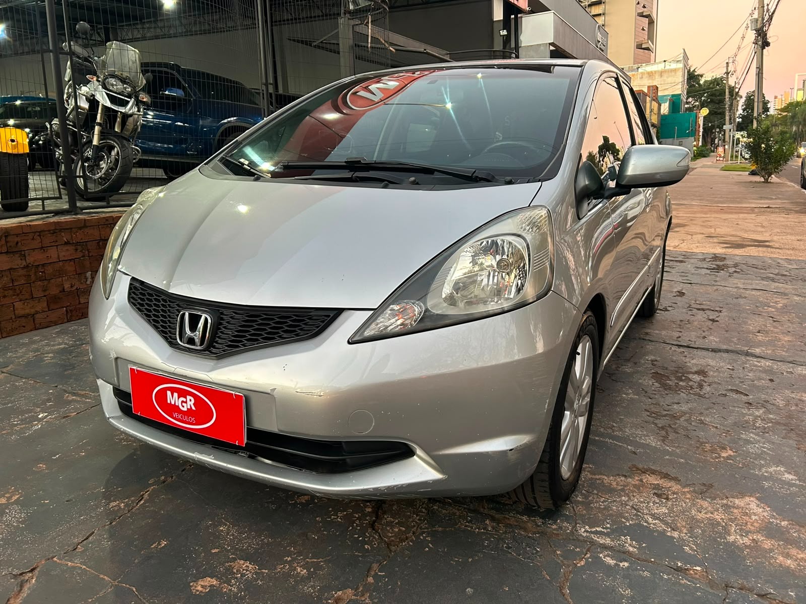 HONDA Fit EX 1.5 16v 2010 - miniatura 2