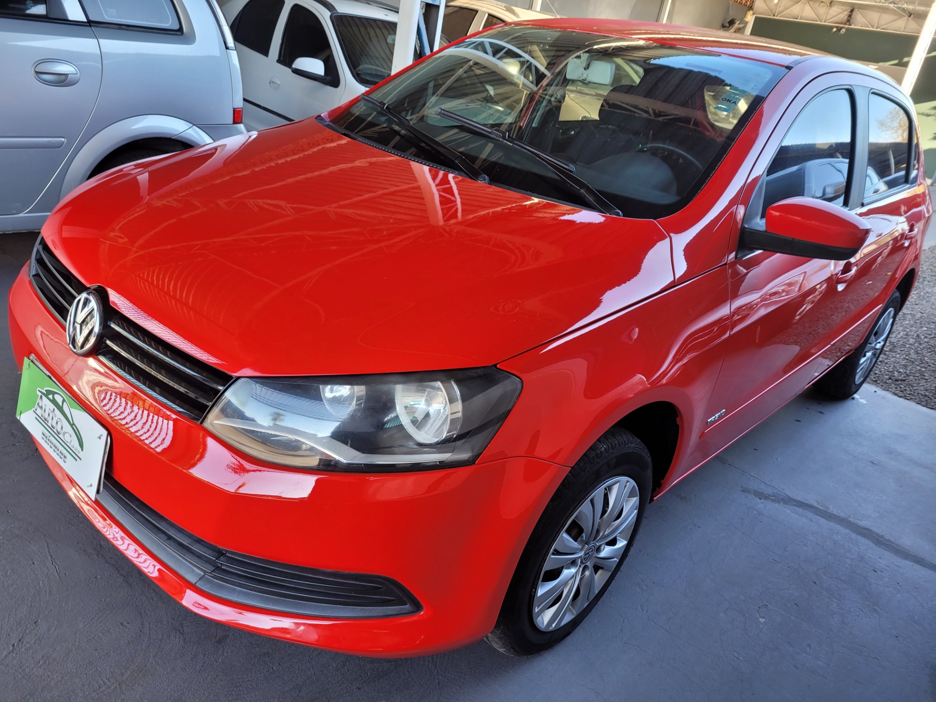 VOLKSWAGEN Gol 1.0 4p. 2013 - miniatura 2