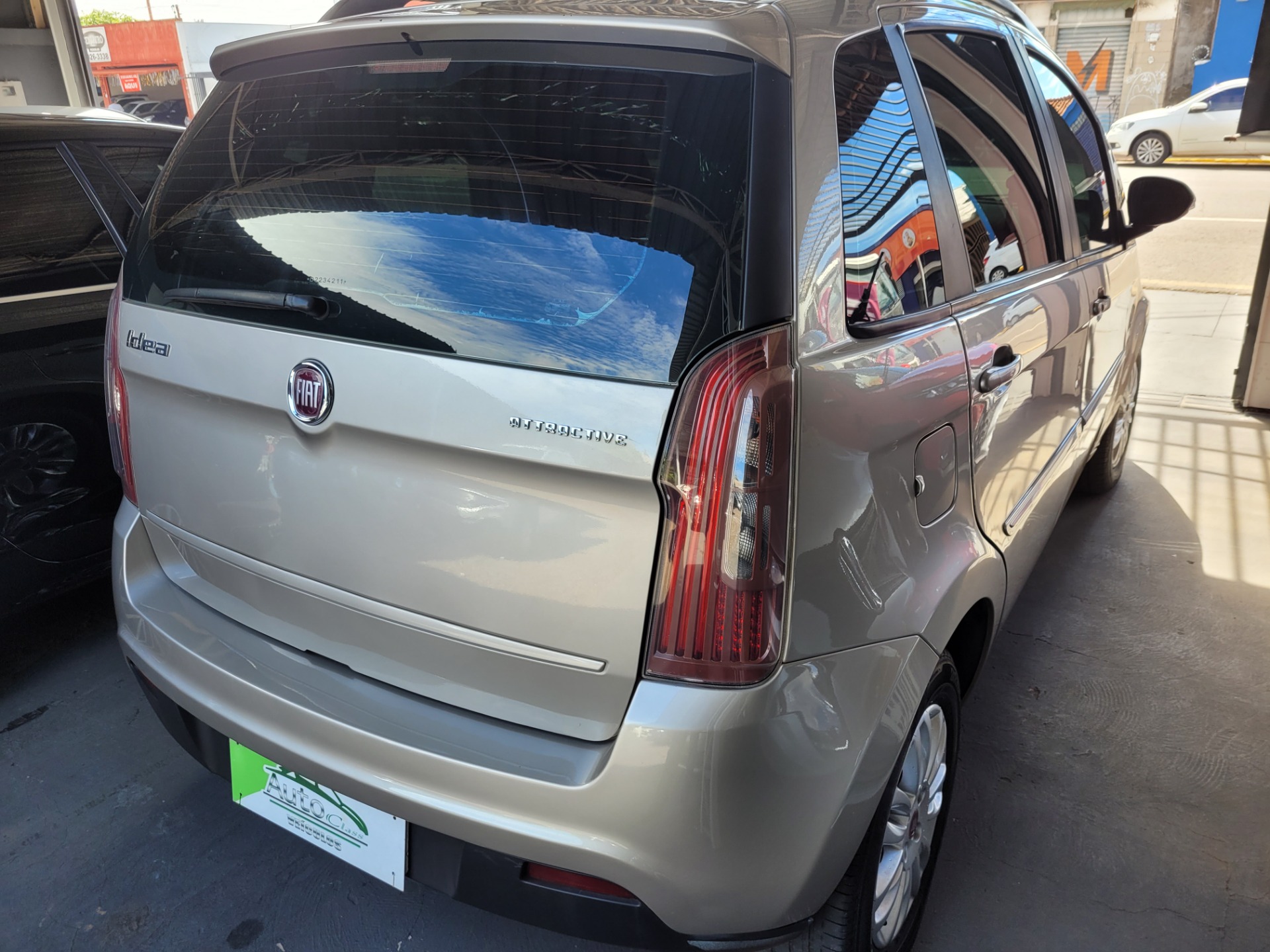 FIAT Idea Attractive 1.4 2013 - miniatura 12