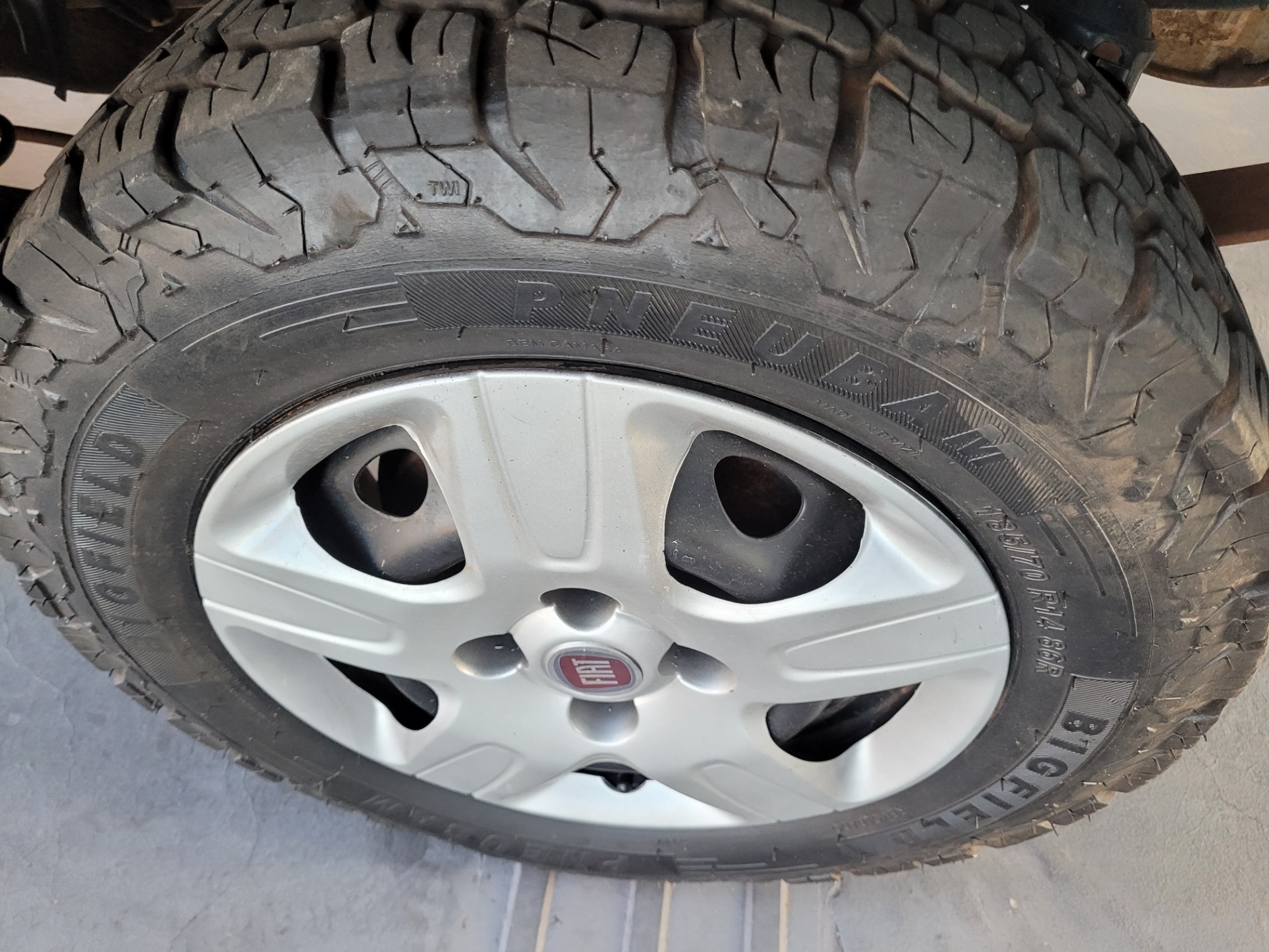 FIAT Strada Working 1.4 C.D. 2012 - miniatura 4