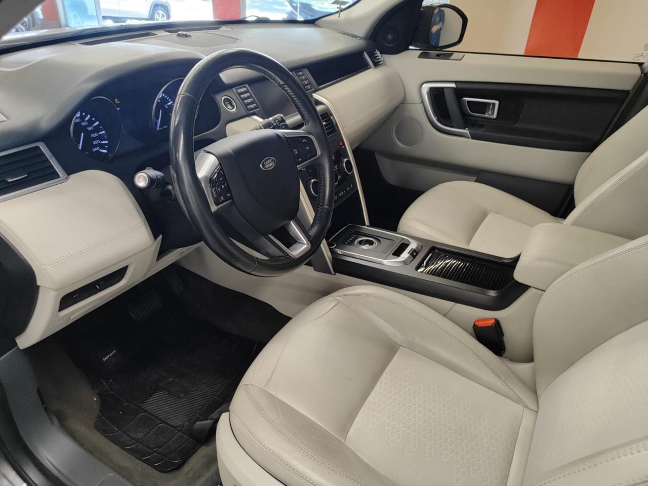 LAND ROVER Discovery Sport SE 2.0T 16v Si4 2016 - miniatura 9