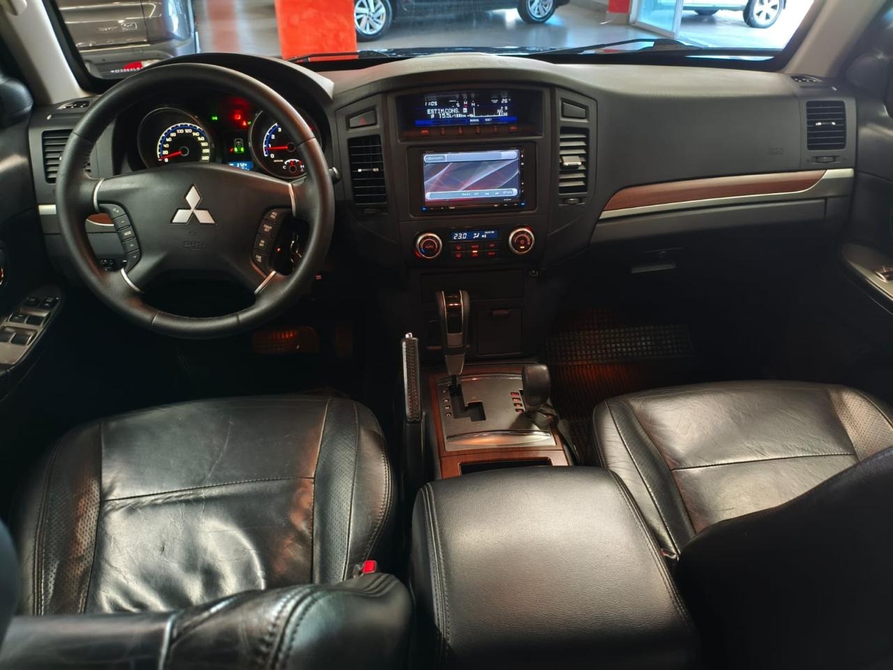 MITSUBISHI Pajero Full HPE 3.2TDi 16v AWC-R 2011 - miniatura 9