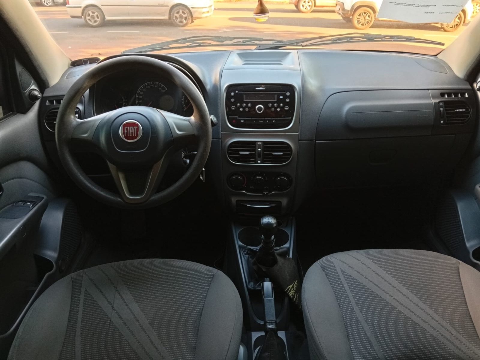 FIAT Palio Weekend Attractive 1.4 2017 - miniatura 10