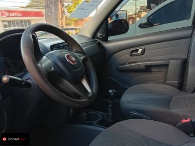 FIAT Palio Weekend Attractive 1.4 2017 - miniatura 9