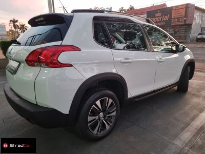 PEUGEOT 2008 Allure Pack 1.6 16v 2022 - miniatura 3