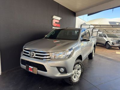 TOYOTA Hilux SRV D4-D 2.8TDi 16v 4X4 C.D. 2016 - miniatura 2