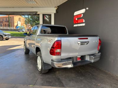 TOYOTA Hilux SRV D4-D 2.8TDi 16v 4X4 C.D. 2016 - miniatura 5