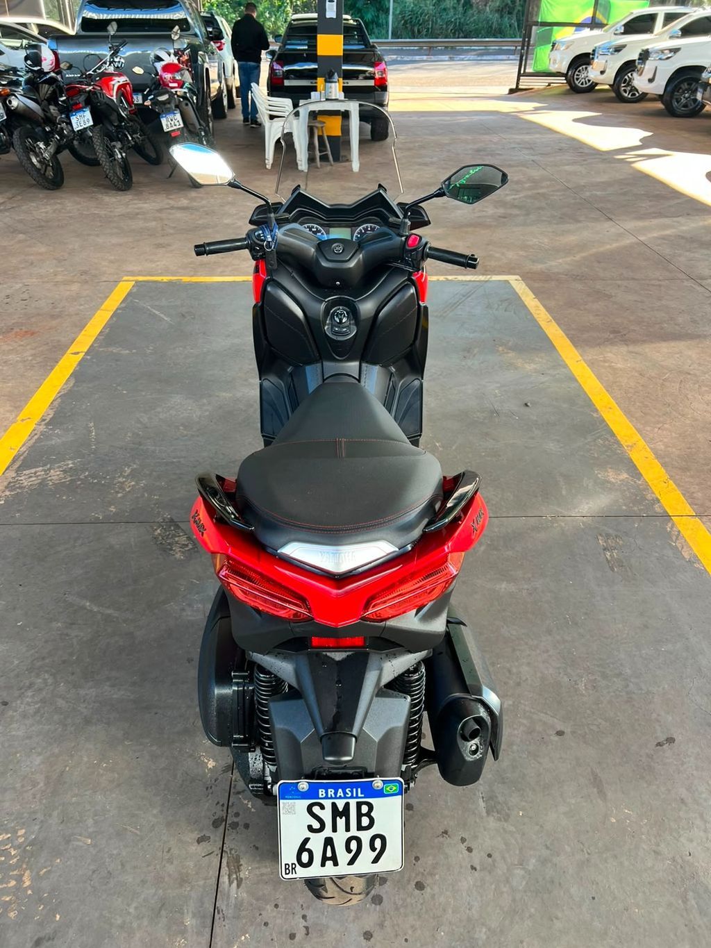 YAMAHA XMax 250 2024 - miniatura 5