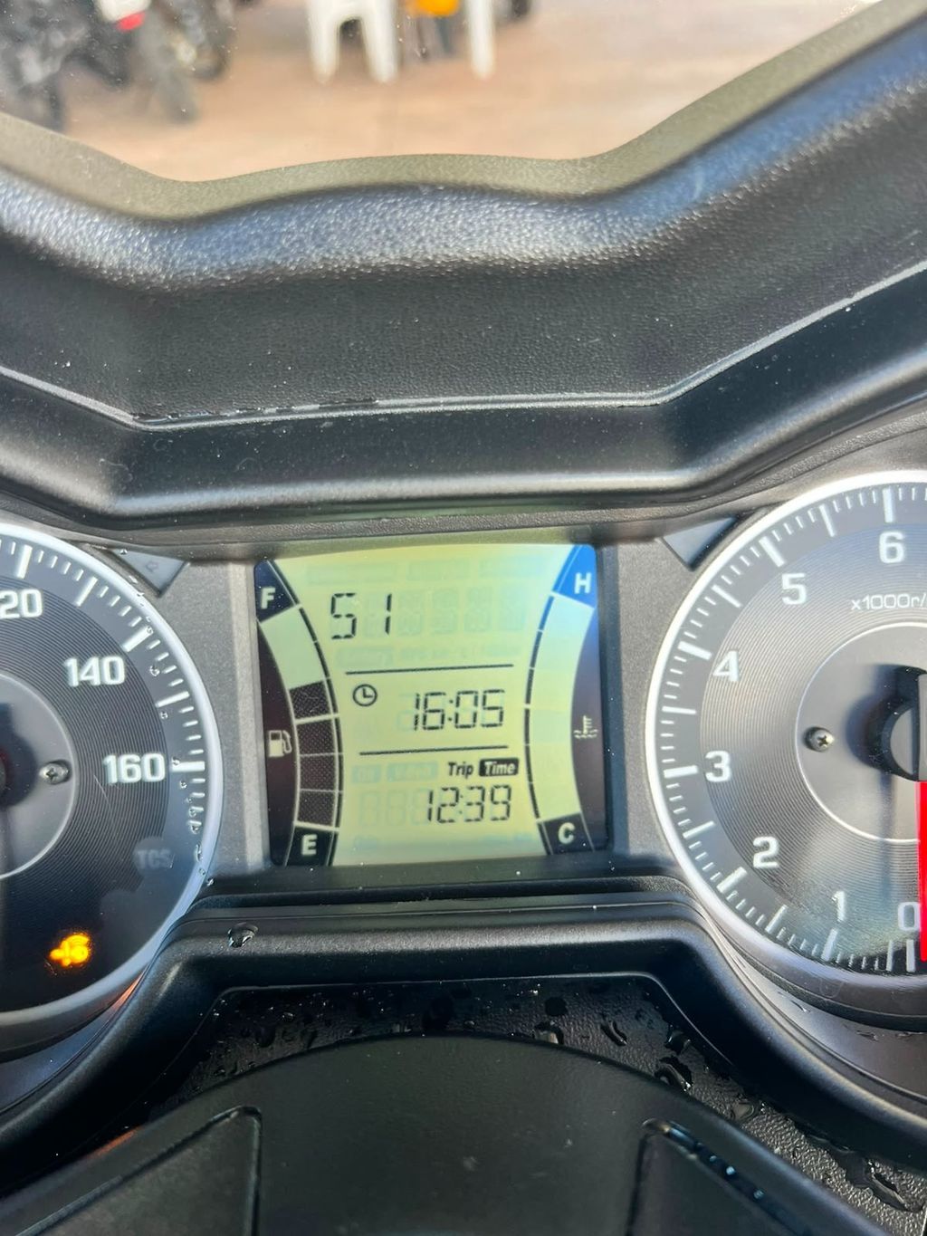 YAMAHA XMax 250 2024 - miniatura 6