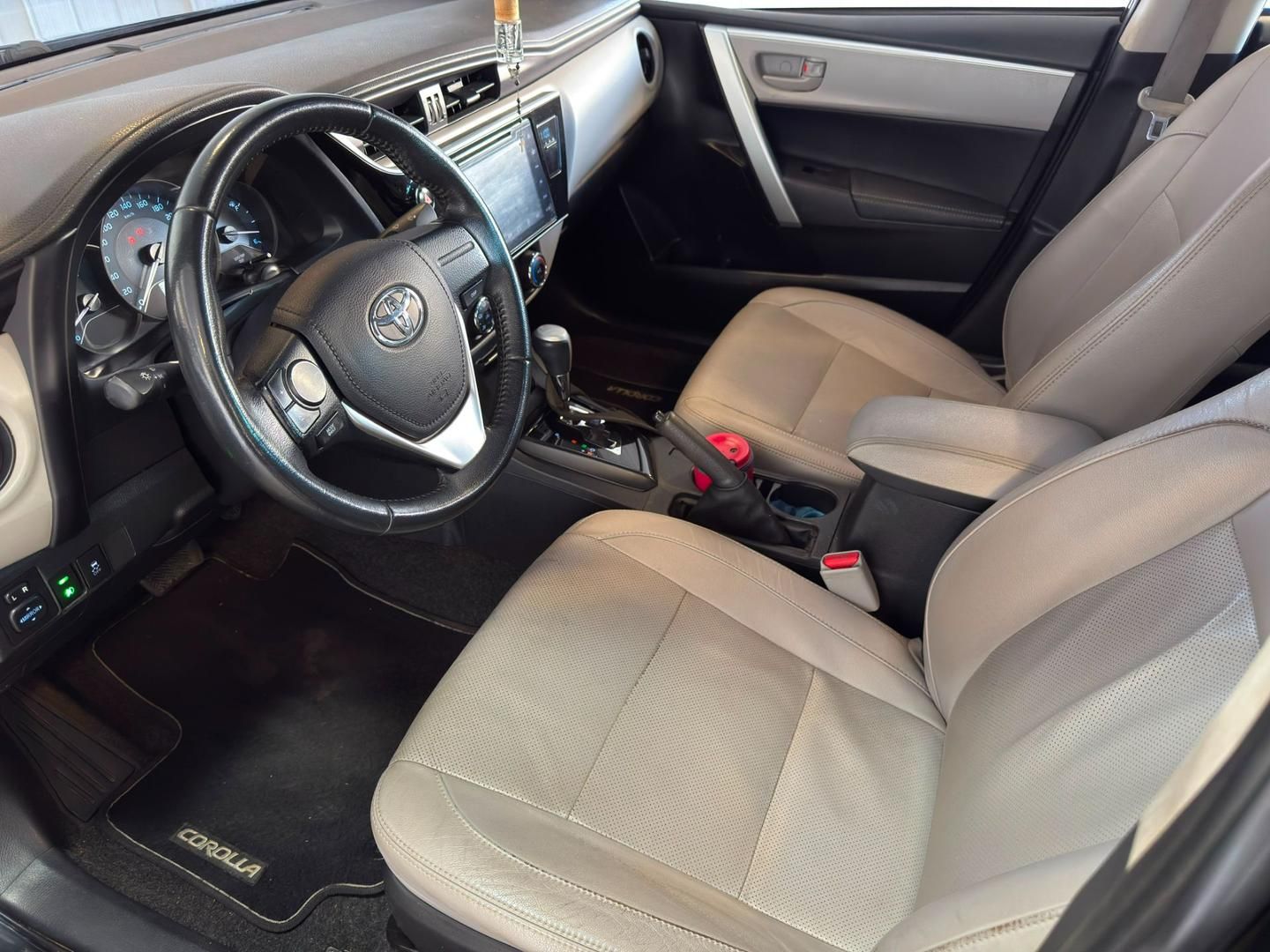 TOYOTA Corolla GLi 1.8 16v 2018 - miniatura 8