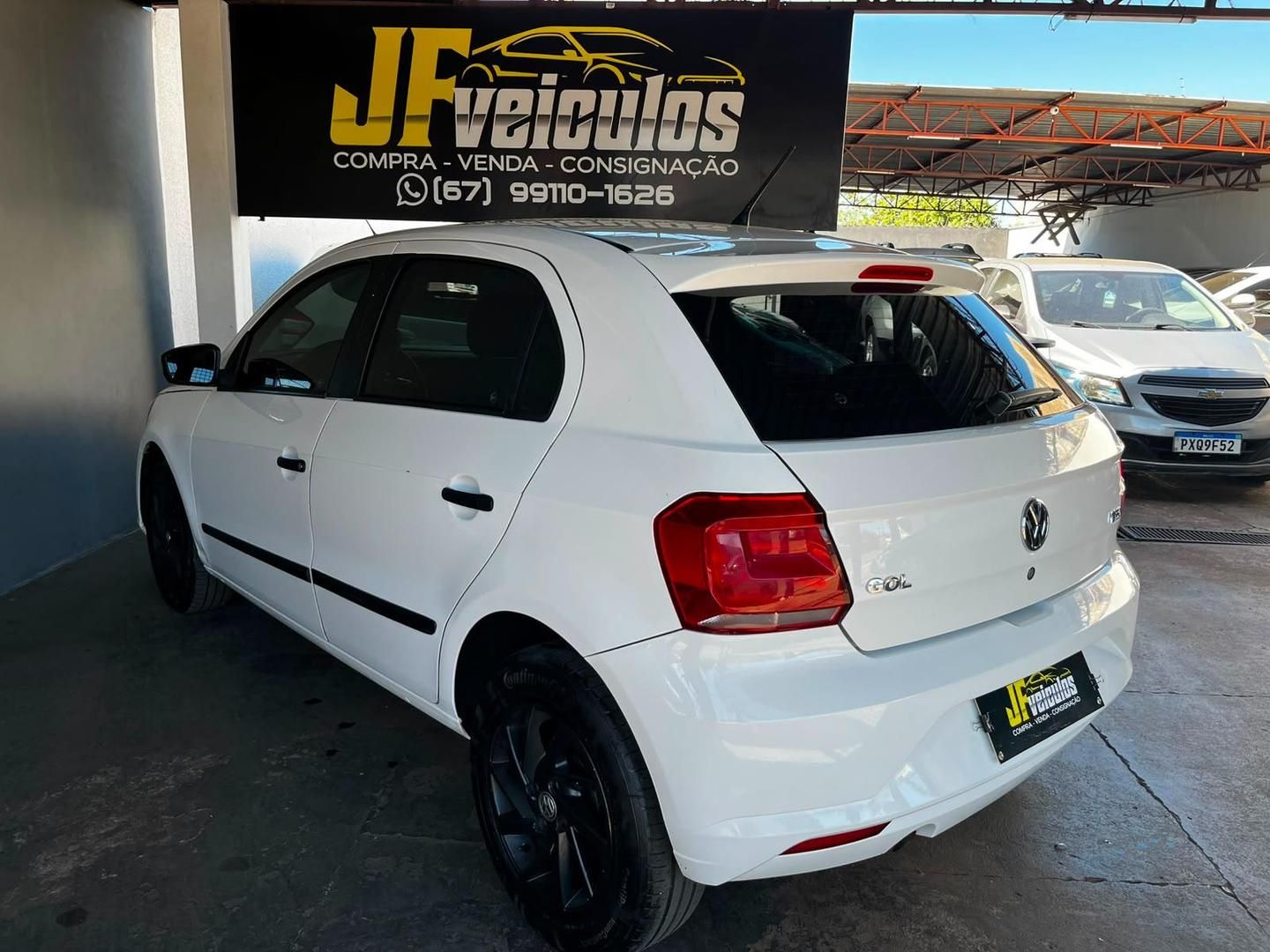 VOLKSWAGEN Gol Trendline 1.6 4p. 2017 - miniatura 4