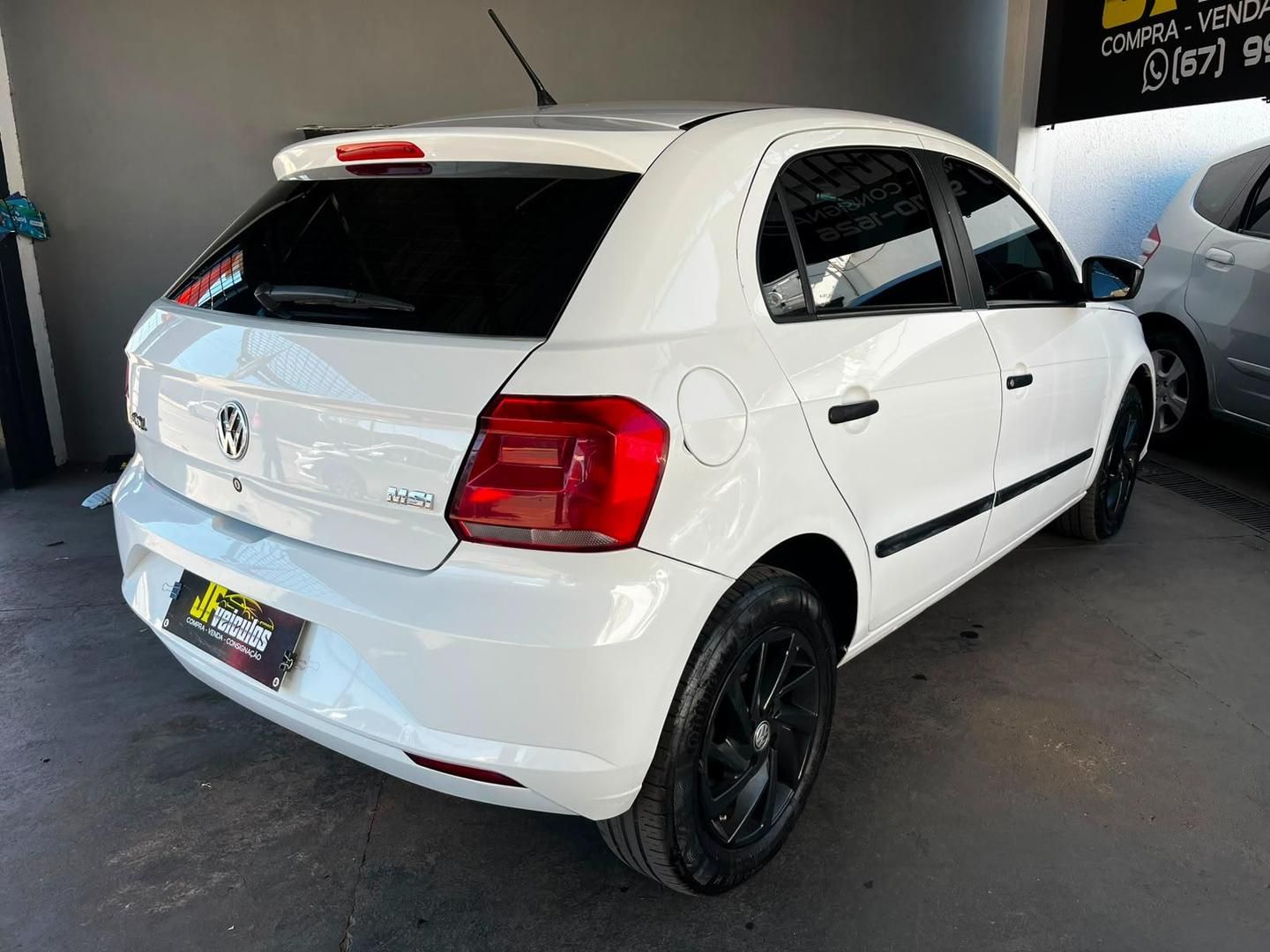VOLKSWAGEN Gol Trendline 1.6 4p. 2017 - miniatura 6