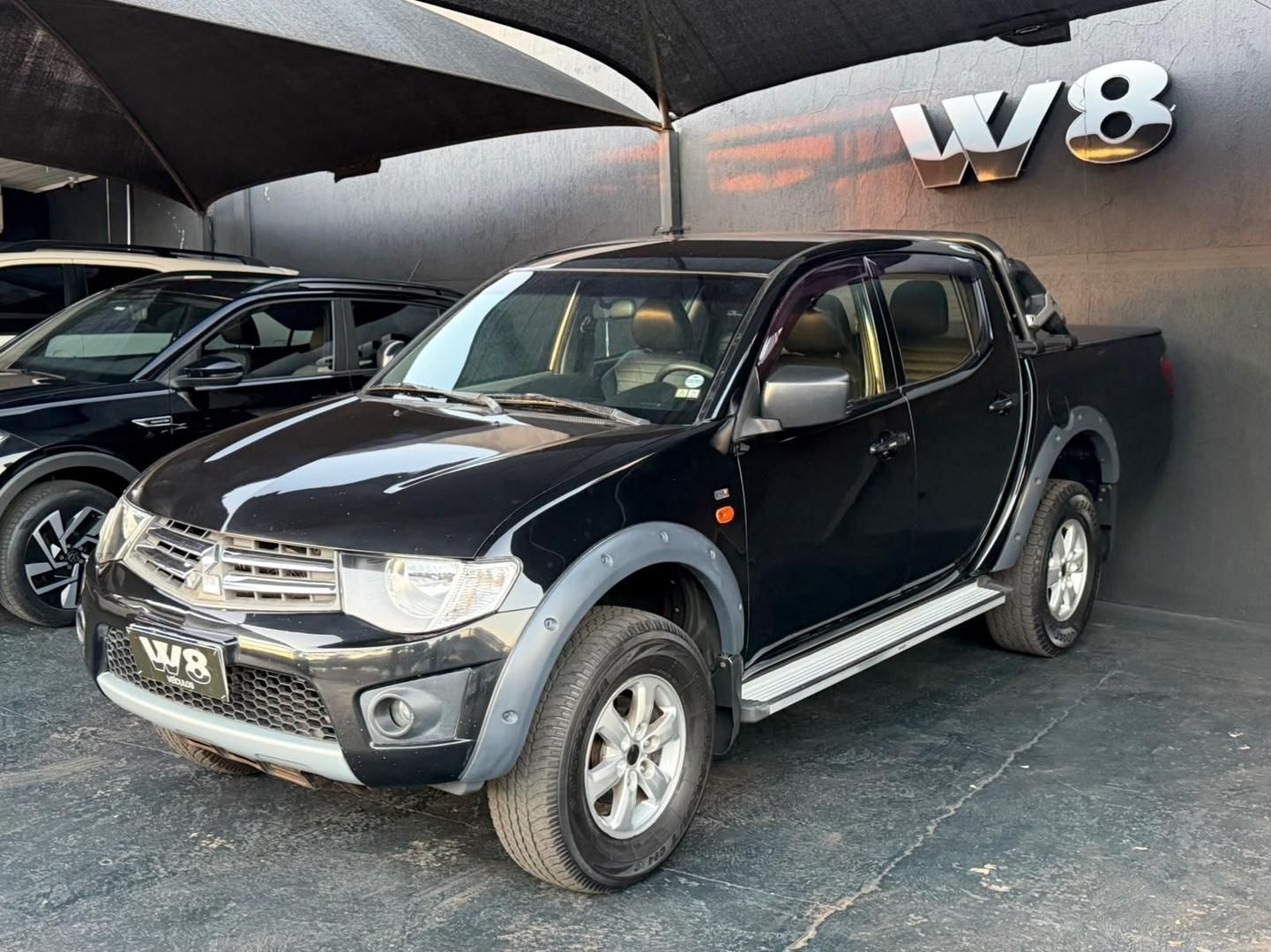 MITSUBISHI L200 Triton GLS 3.2TDi 16v 4X4 C.D. 2013 - miniatura 3