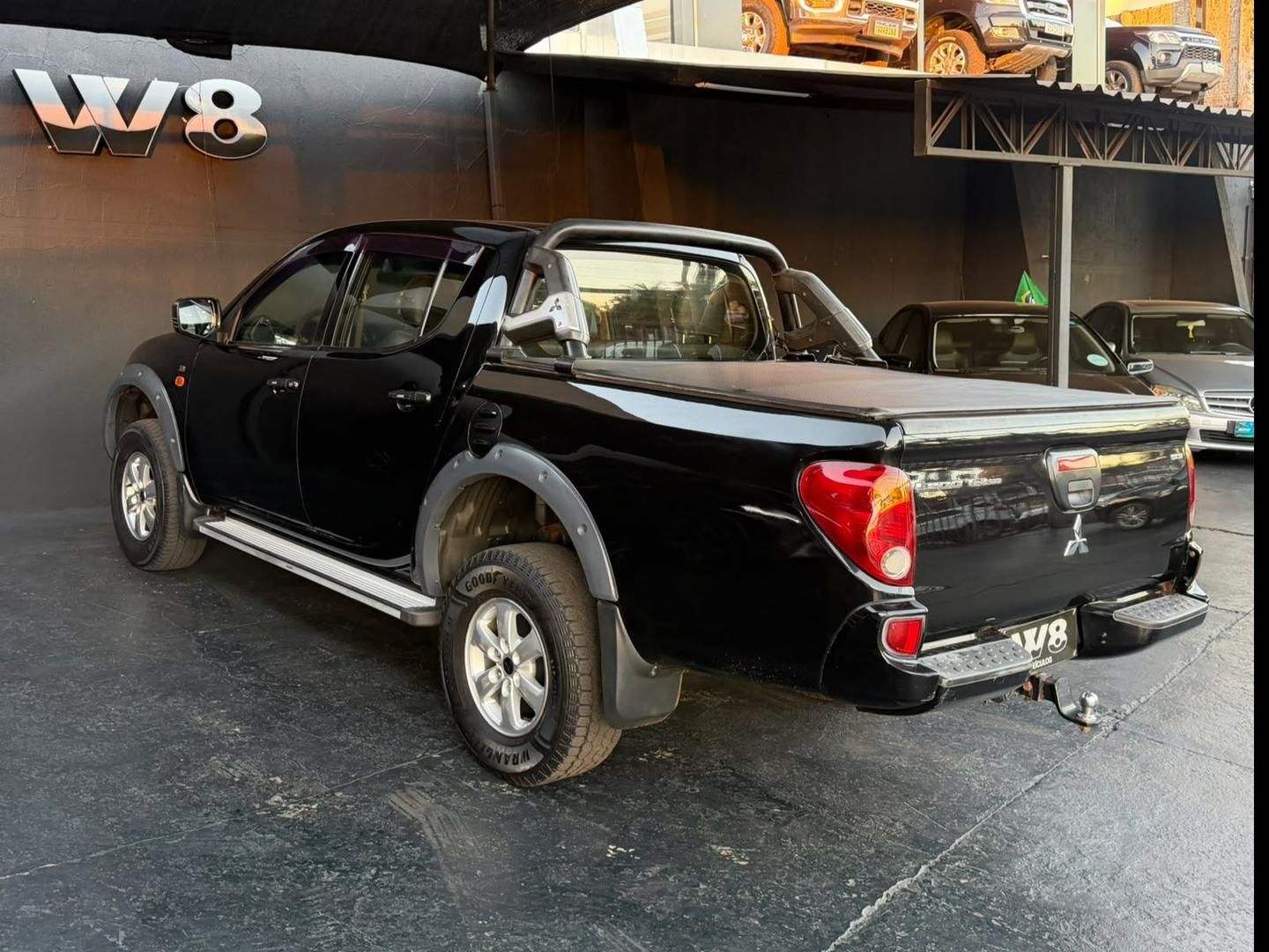 MITSUBISHI L200 Triton GLS 3.2TDi 16v 4X4 C.D. 2013 - miniatura 6