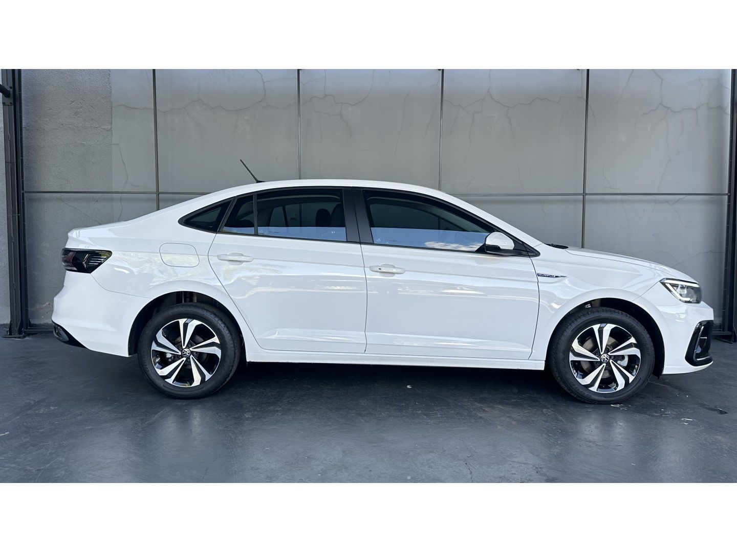 VOLKSWAGEN Virtus Comfortline 1.0 12v TSi 2025 - miniatura 4