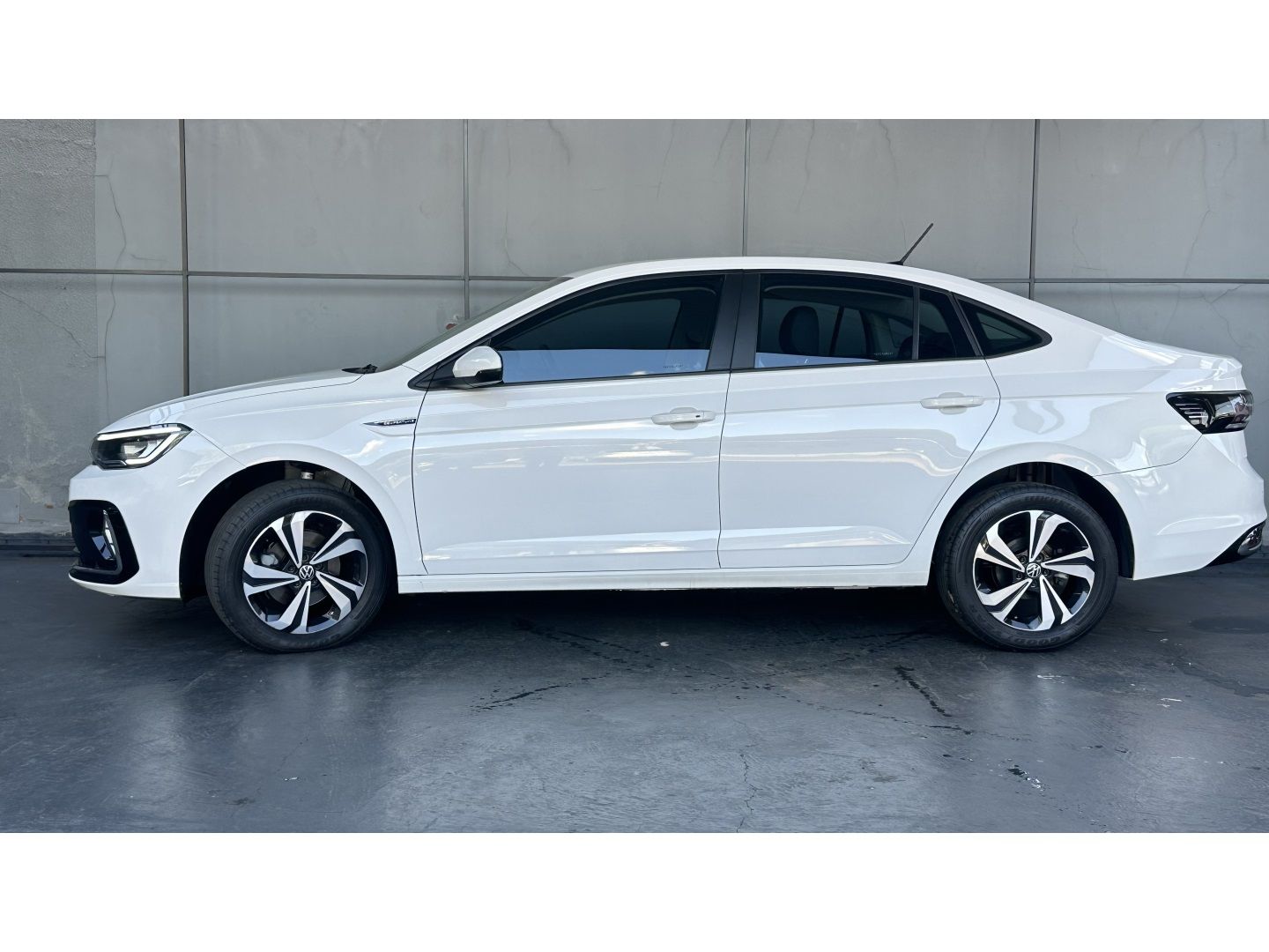 VOLKSWAGEN Virtus Comfortline 1.0 12v TSi 2025 - miniatura 6