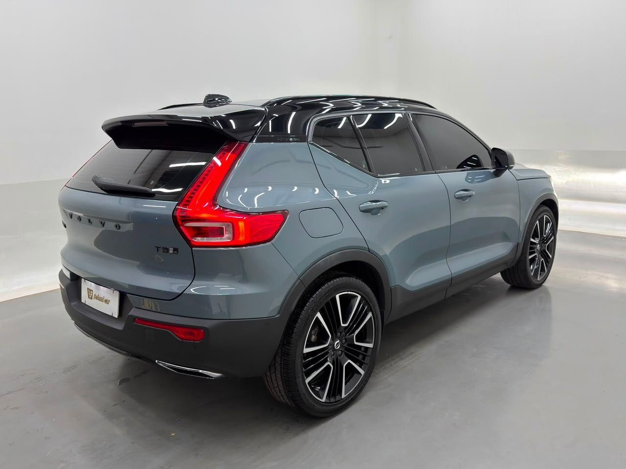 VOLVO XC40 T-5 R-Design 2.0T 16v AWD 2020 - miniatura 5