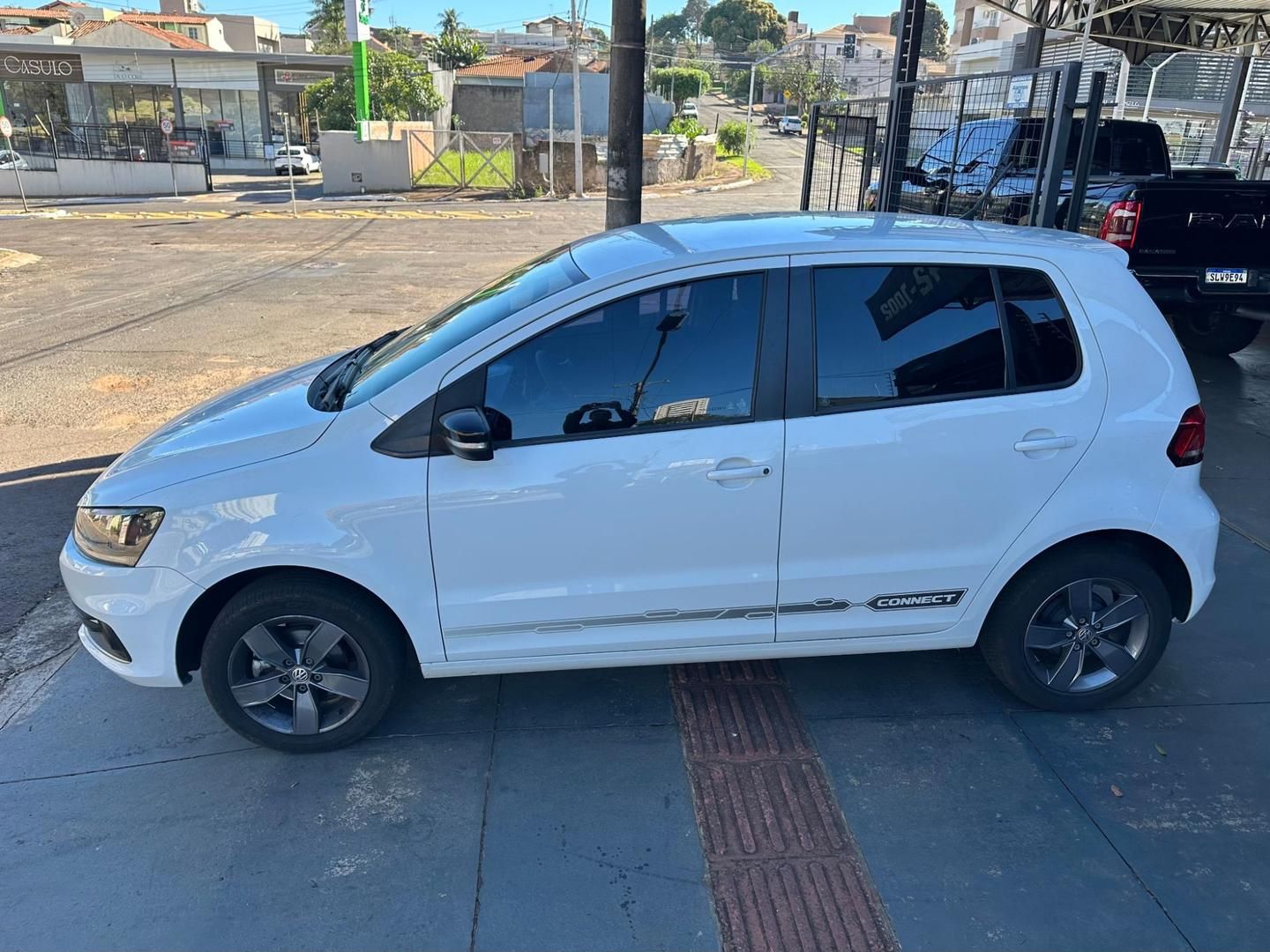 VOLKSWAGEN Fox Connect 1.6 4p. 2022 - miniatura 3