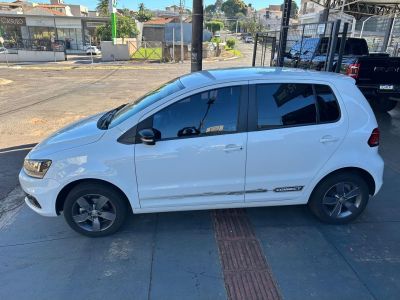 VOLKSWAGEN Fox Connect 1.6 4p. 2022 - miniatura 3