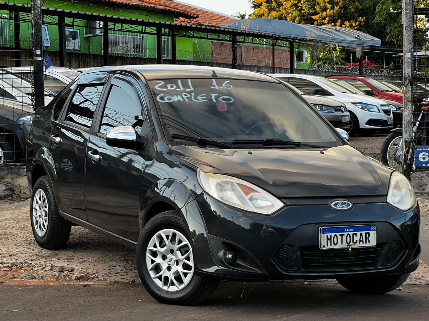 FORD Fiesta Sedan 1.6 2011