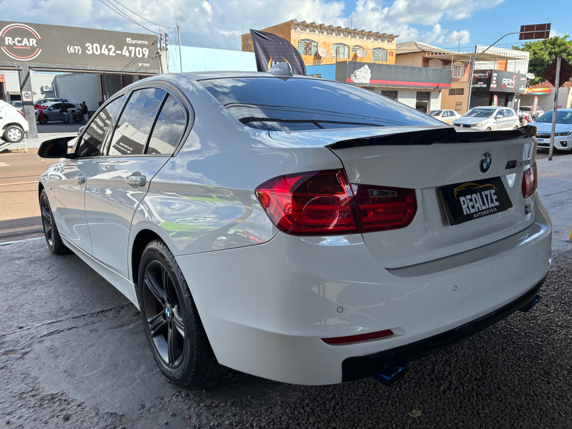 BMW 320i 2.0T 16v 2014 - miniatura 6