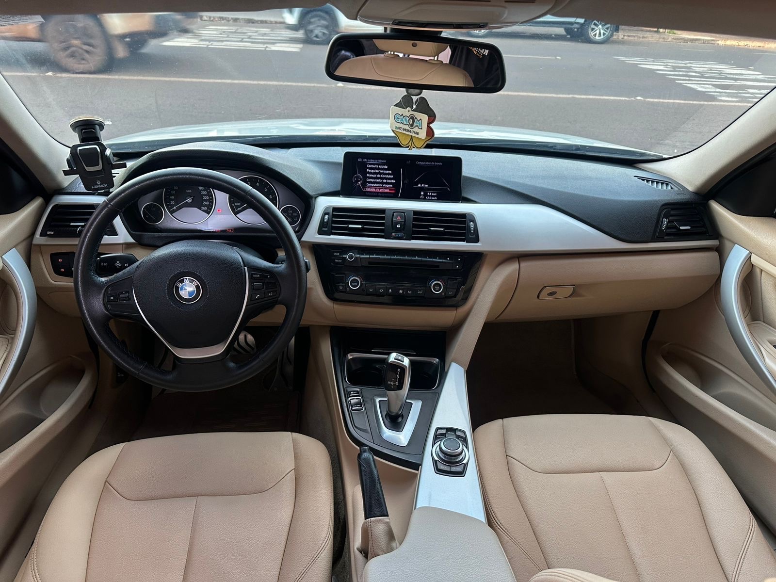 BMW 320i 2.0T 16v 2014 - miniatura 10