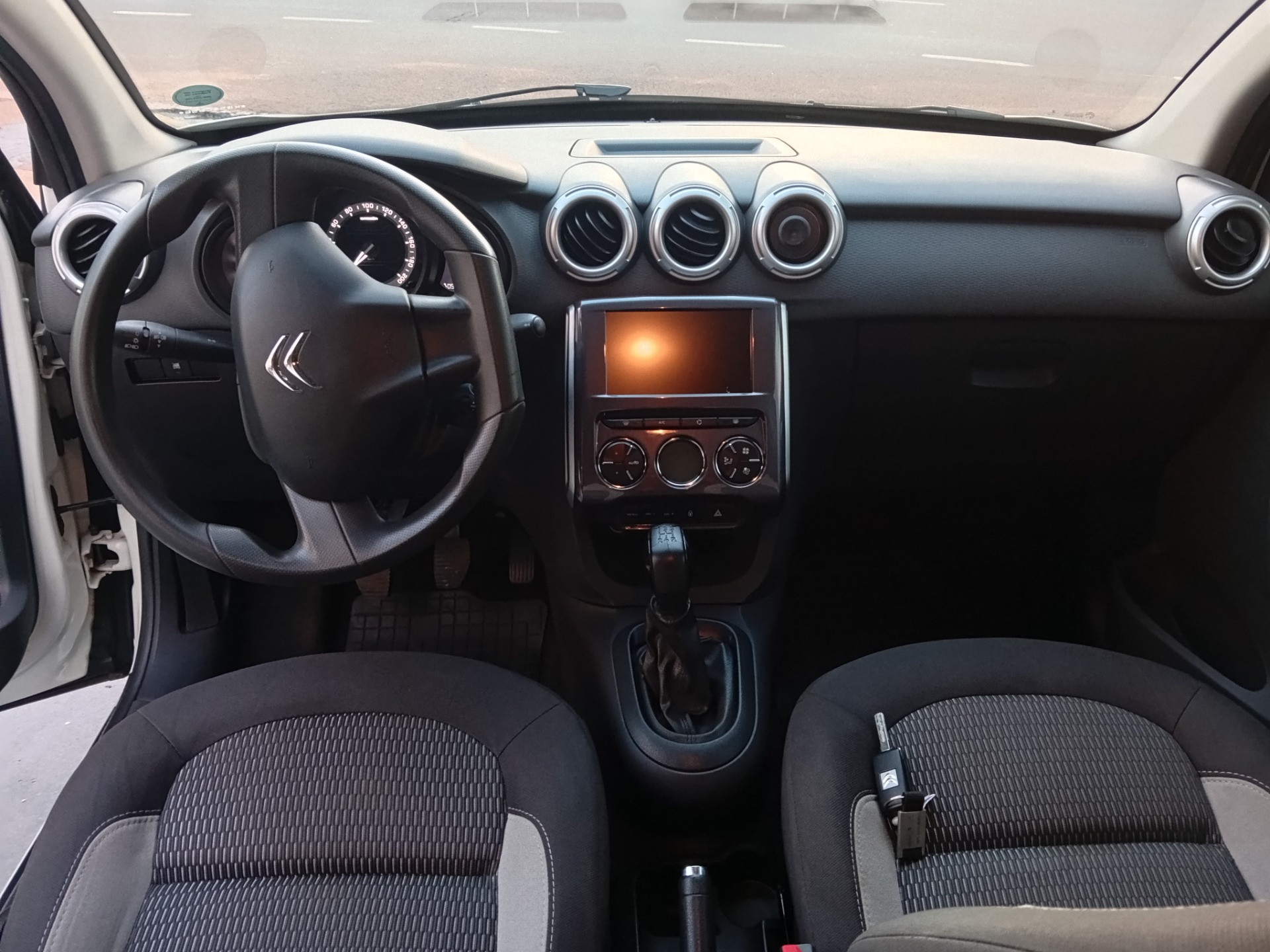 CITROEN C3 Hatch Attraction 1.2 12v 2019 - miniatura 5