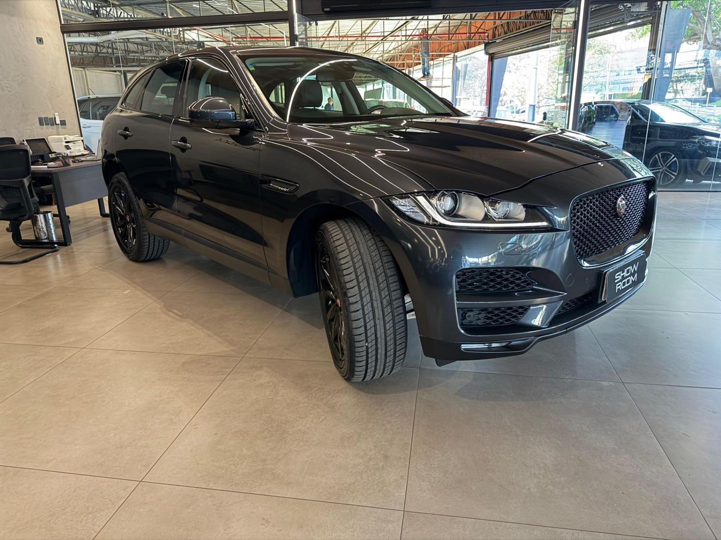 JAGUAR F-Pace Prestige 2.0TDi 16v 20d 2017 - miniatura 3