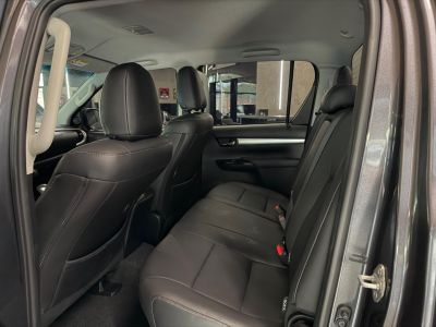 TOYOTA Hilux SR D4-D 2.8TDi 16v 4X4 C.D. 2025 - miniatura 5