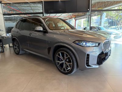 BMW X5 xDrive50e M Sport 3.0T 24v 2025 - miniatura 3