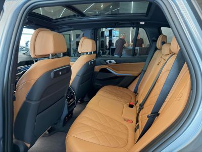 BMW X5 xDrive50e M Sport 3.0T 24v 2025 - miniatura 9